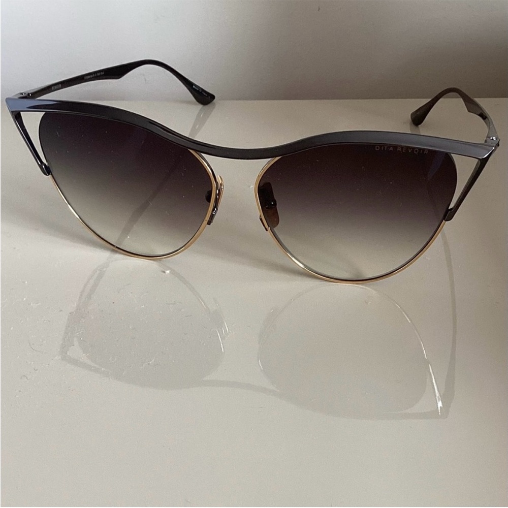 Dita Sexy Cat-Eye Sunglasses with case! Great Gift! ♥️ - Picture 2 of 7